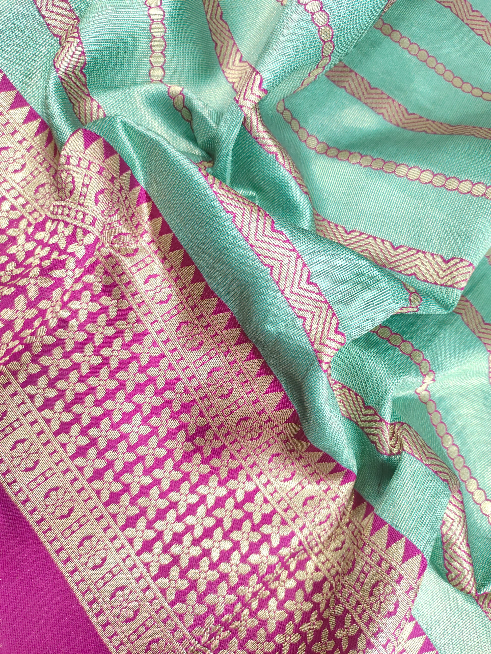 Sea green with magenta color