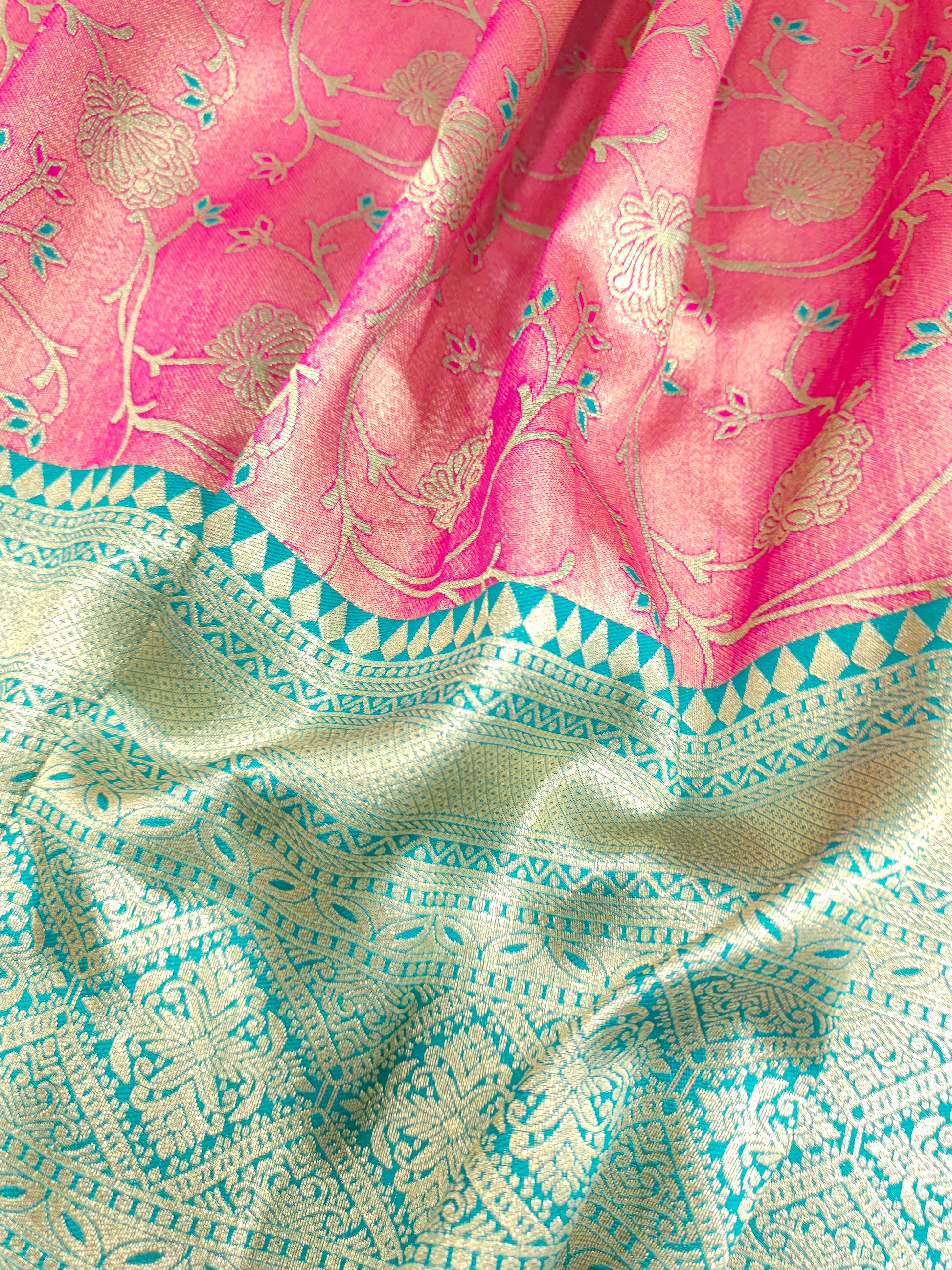 Banarasi silk border with pink and blue color