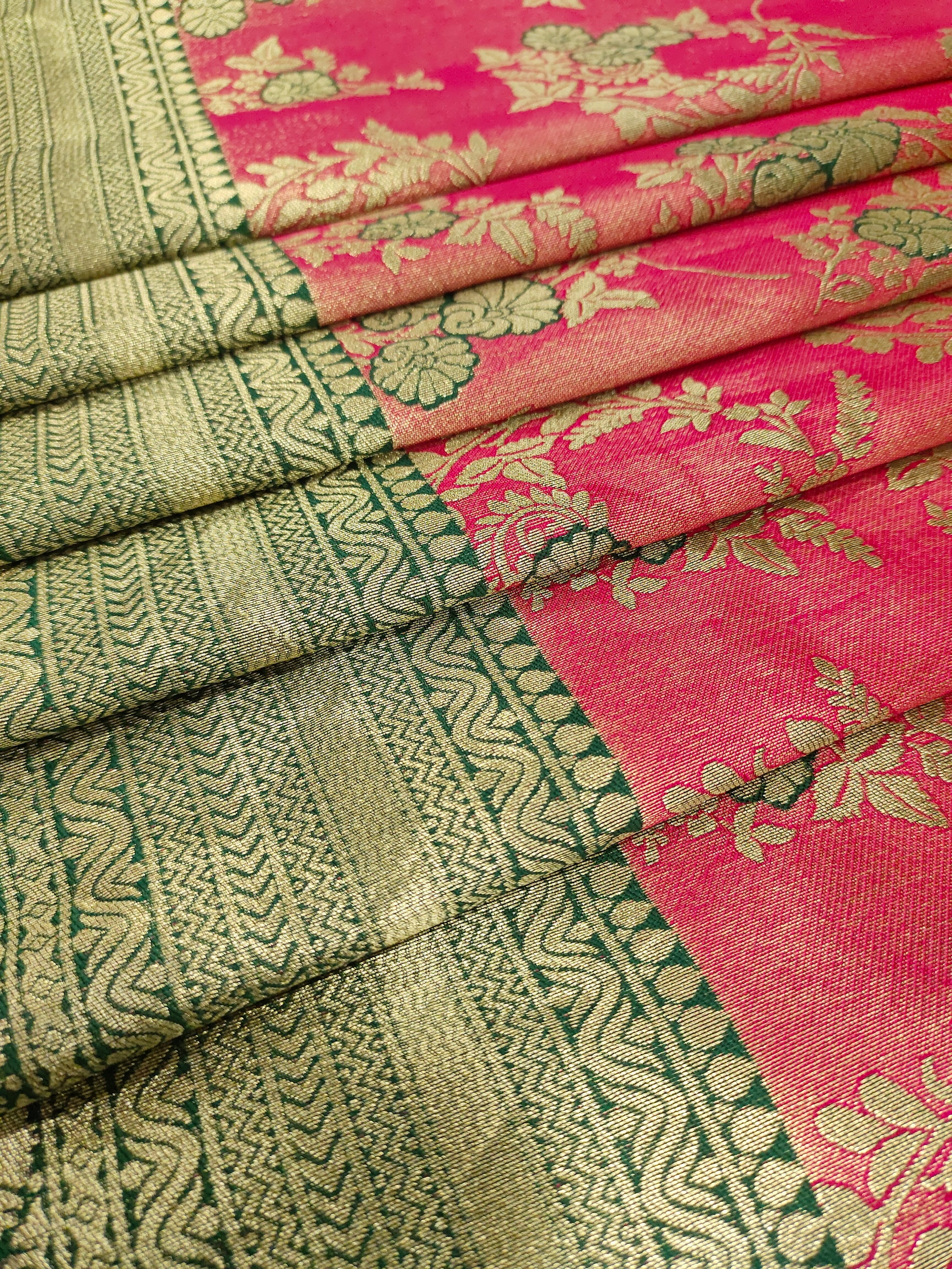 Banarasi silk border with tomato and green color and small flowers