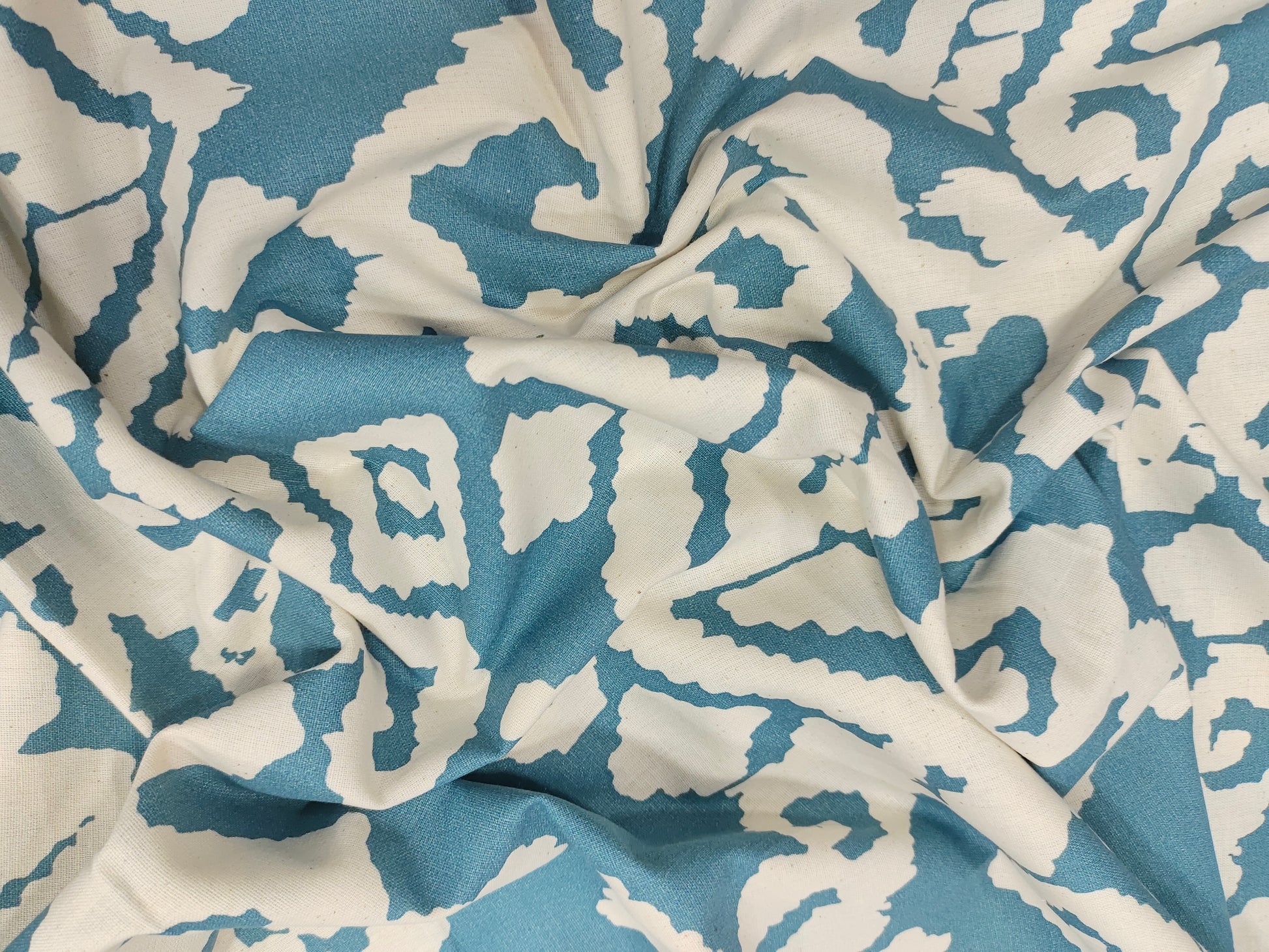 Cotton flex with blue & off white abstract print