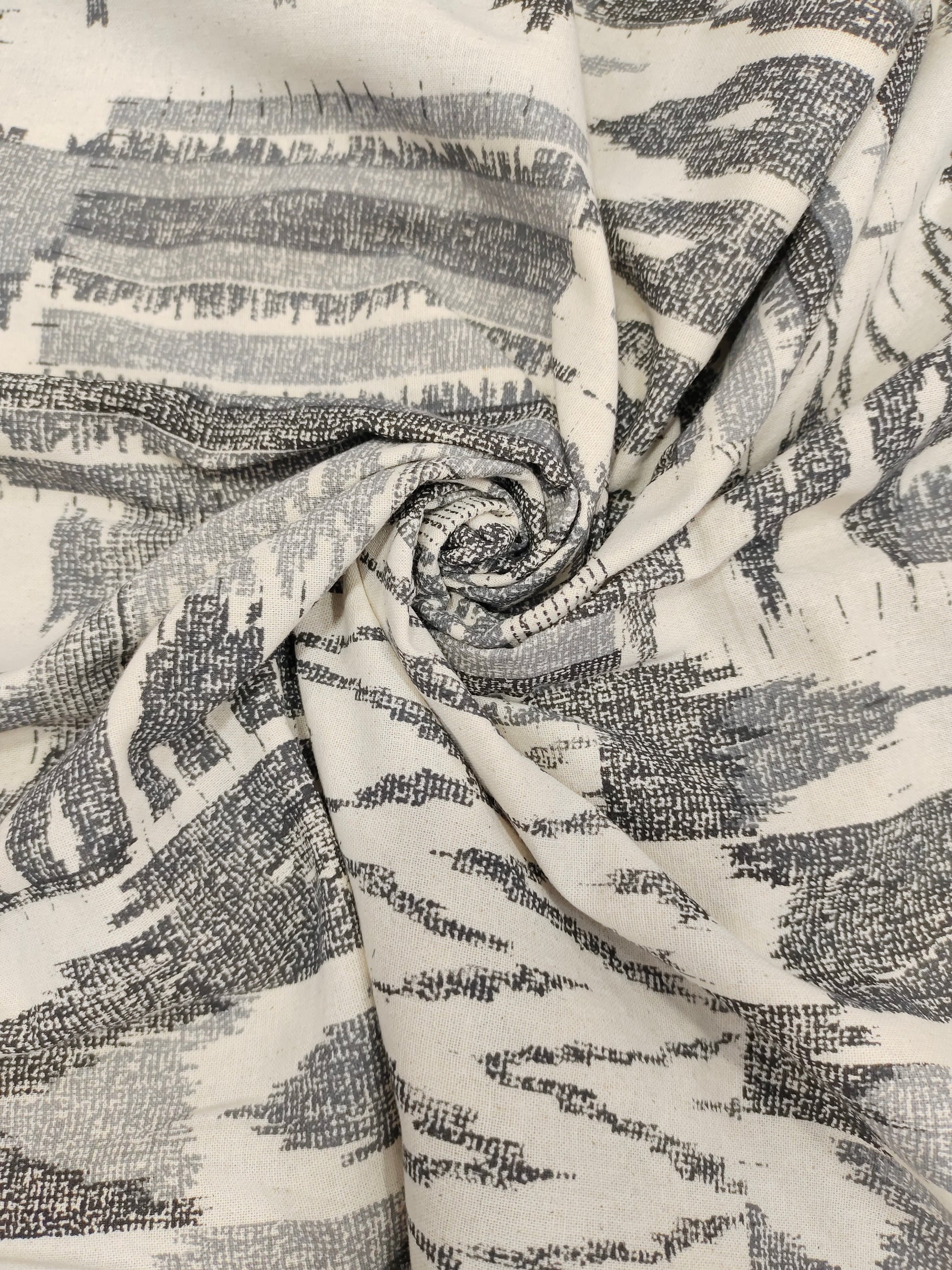 Flex cotton fabric with black and grey print