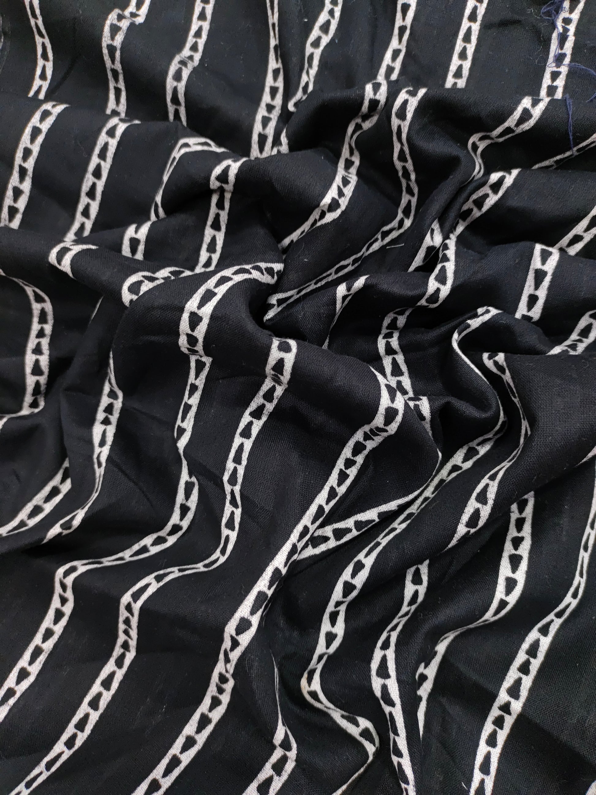 Cotton flex black & white aishani print