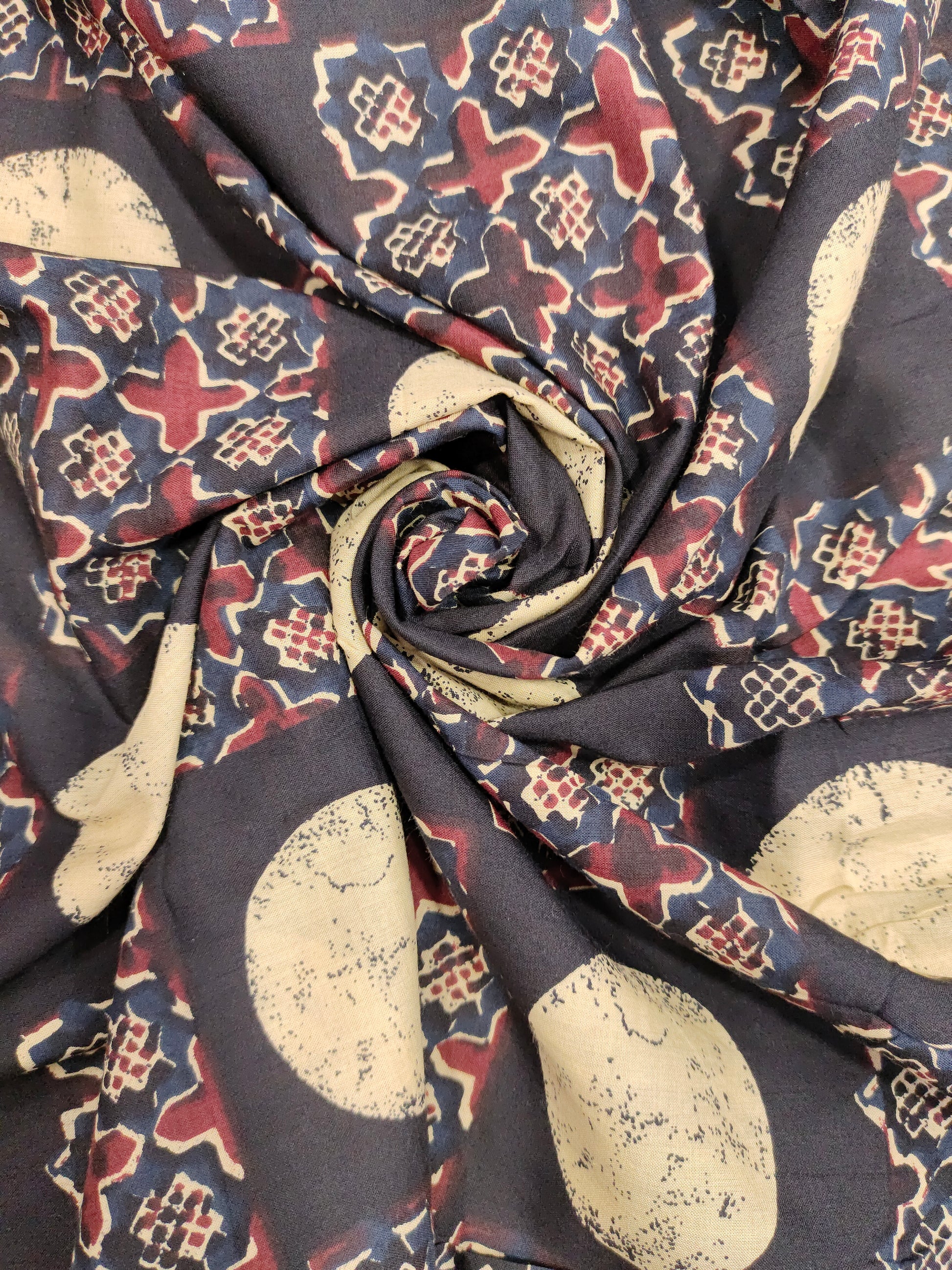 Black cotton print fabric with marron & blue