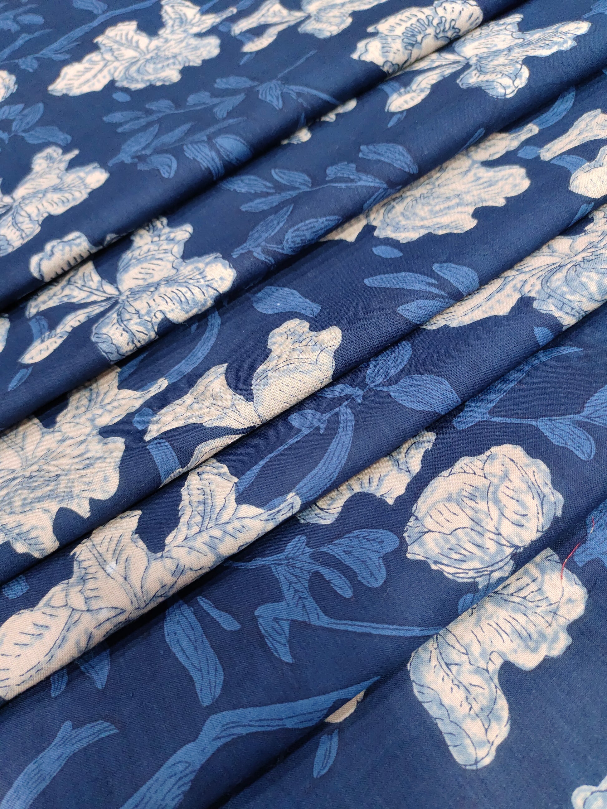 Cotton screen print indigo color fabric