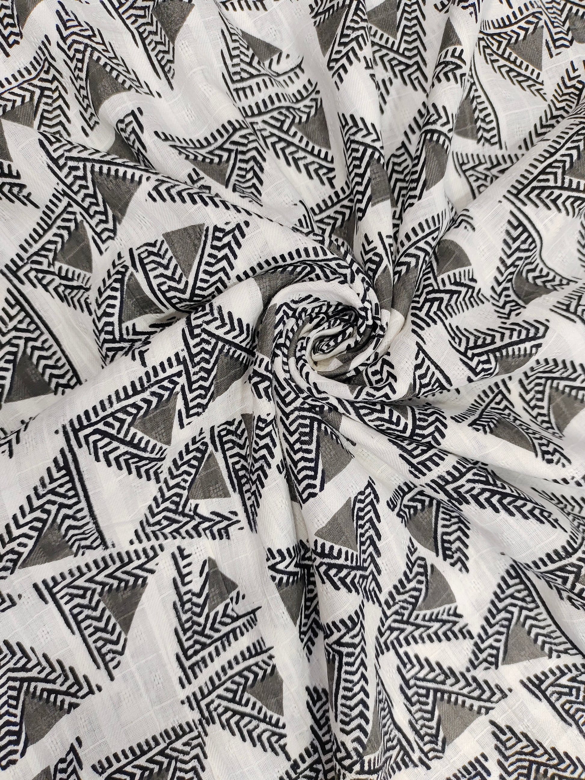 Cotton screen print fabric with triangles