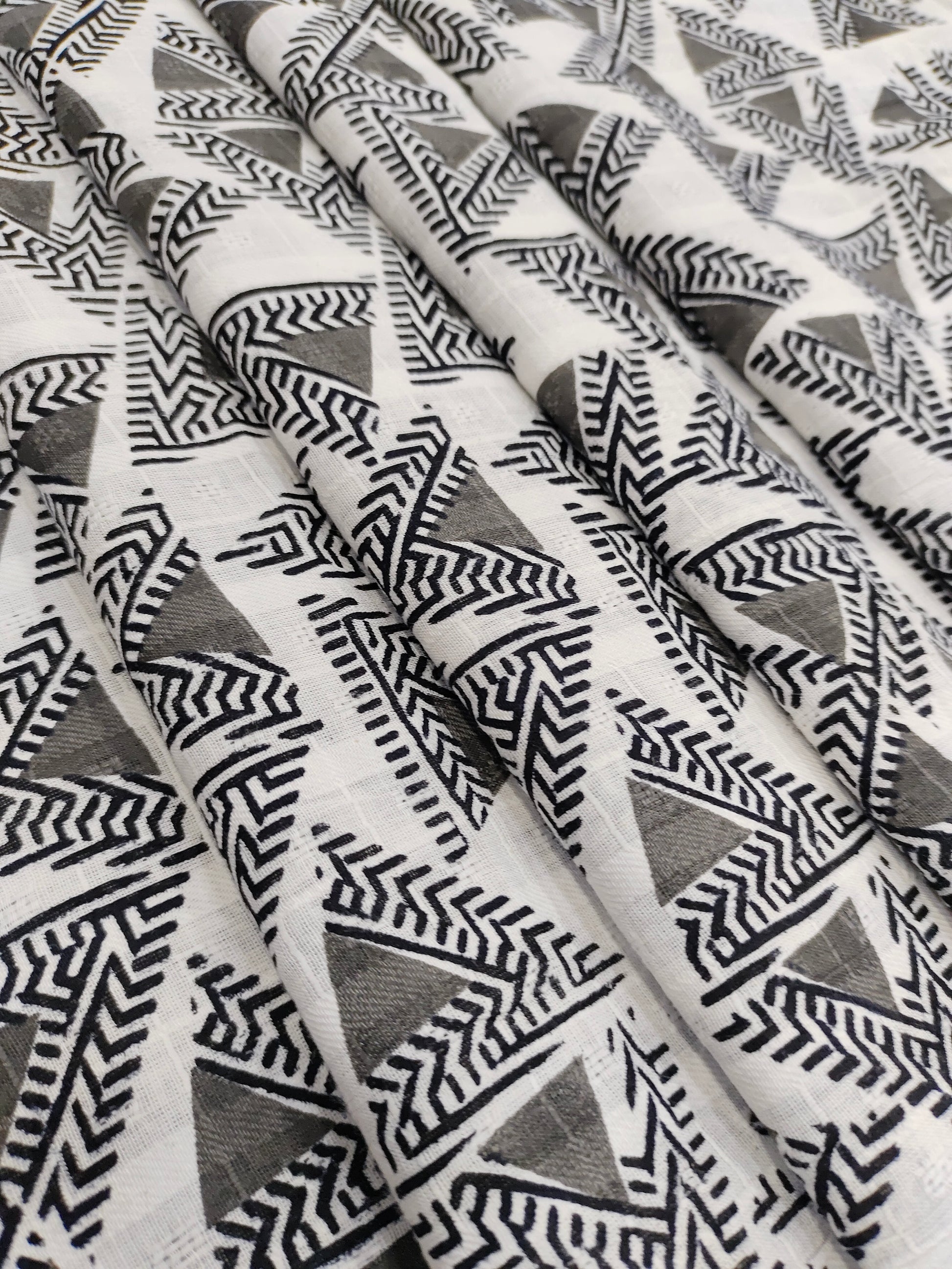 Cotton screen print fabric with triangles