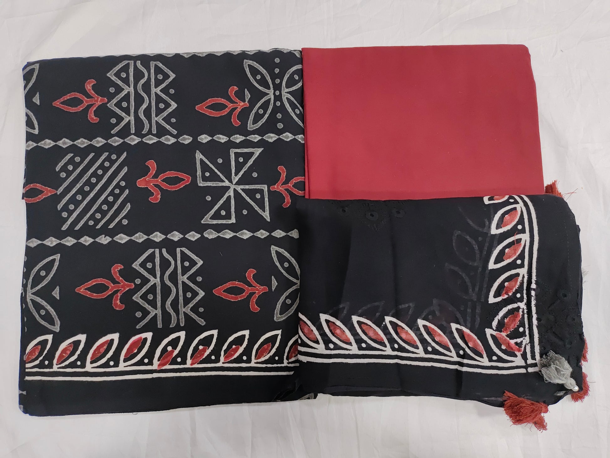 Black base with grey and maroon handblock printed set