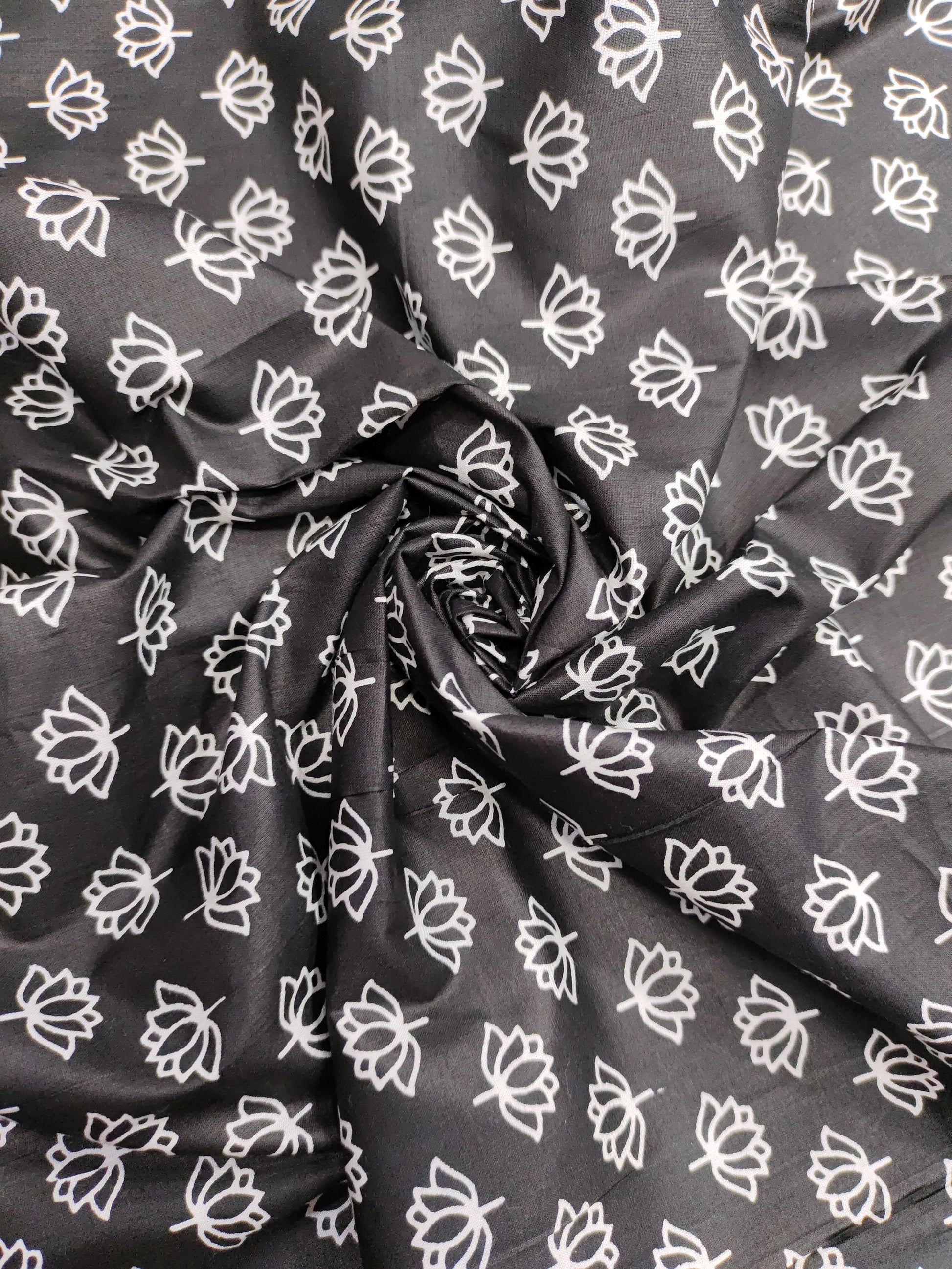 Black and white cotton sunflower print