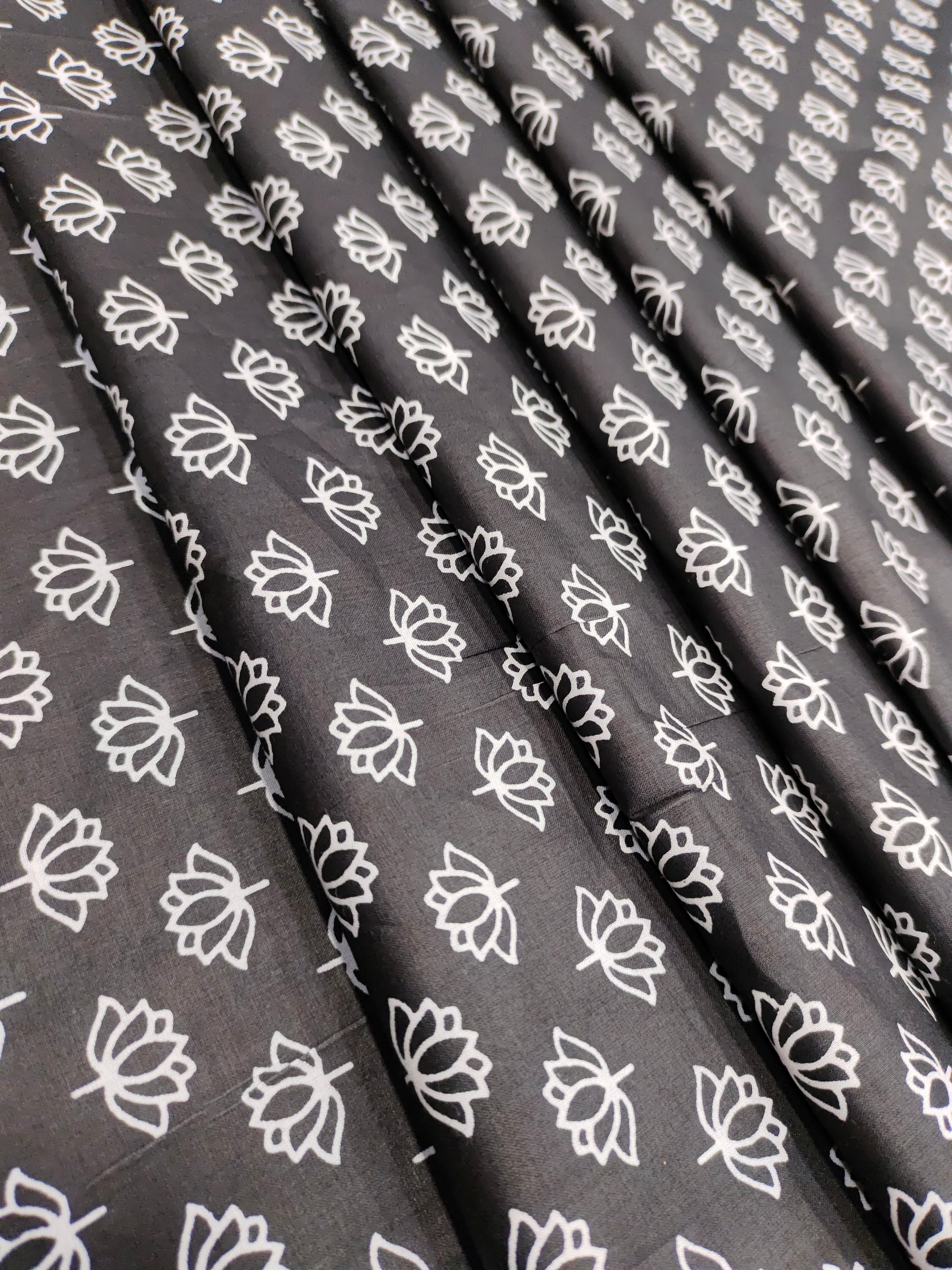 Black and white cotton sunflower print