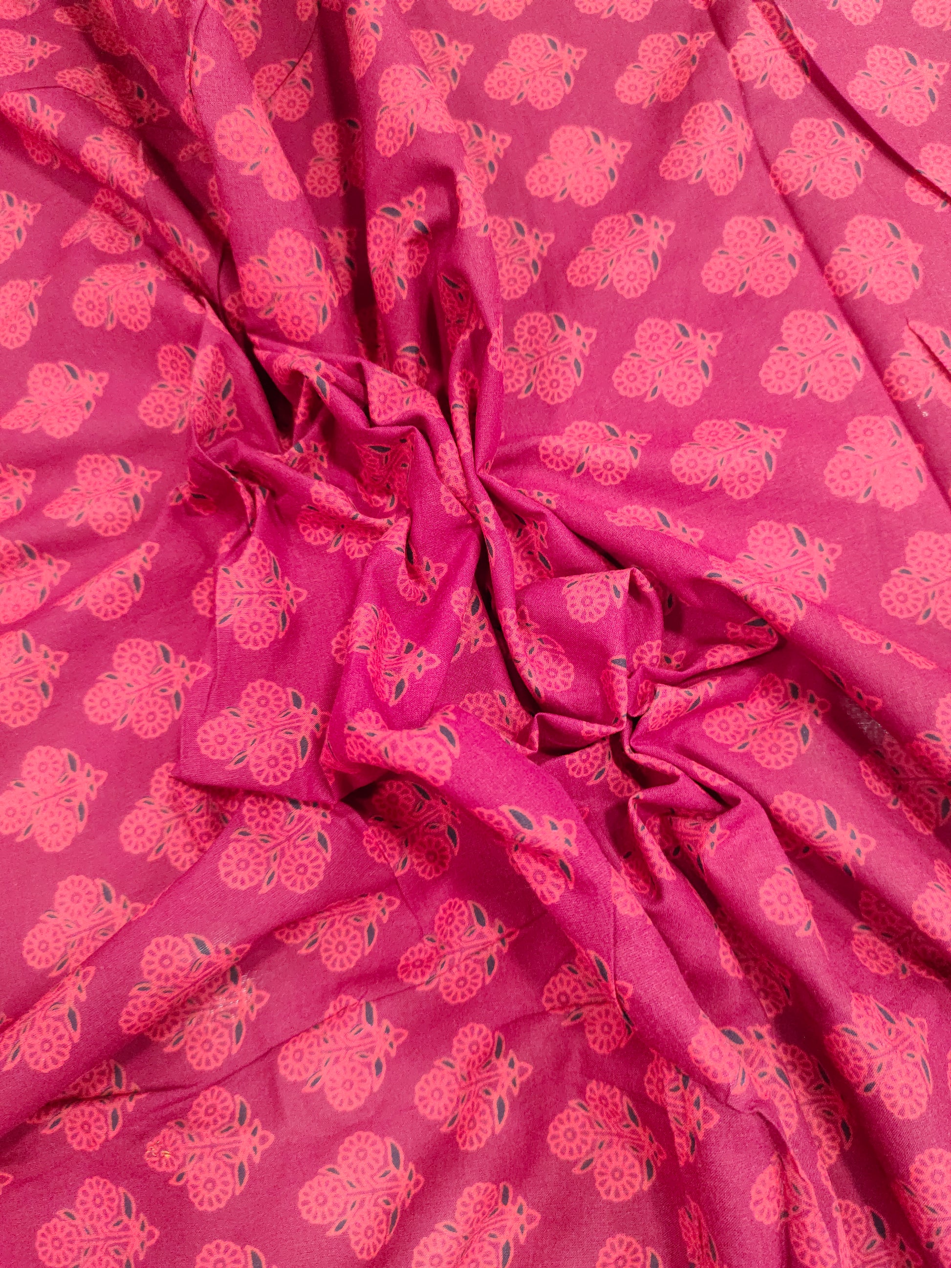 Maroon cotton ajrak print with red color.