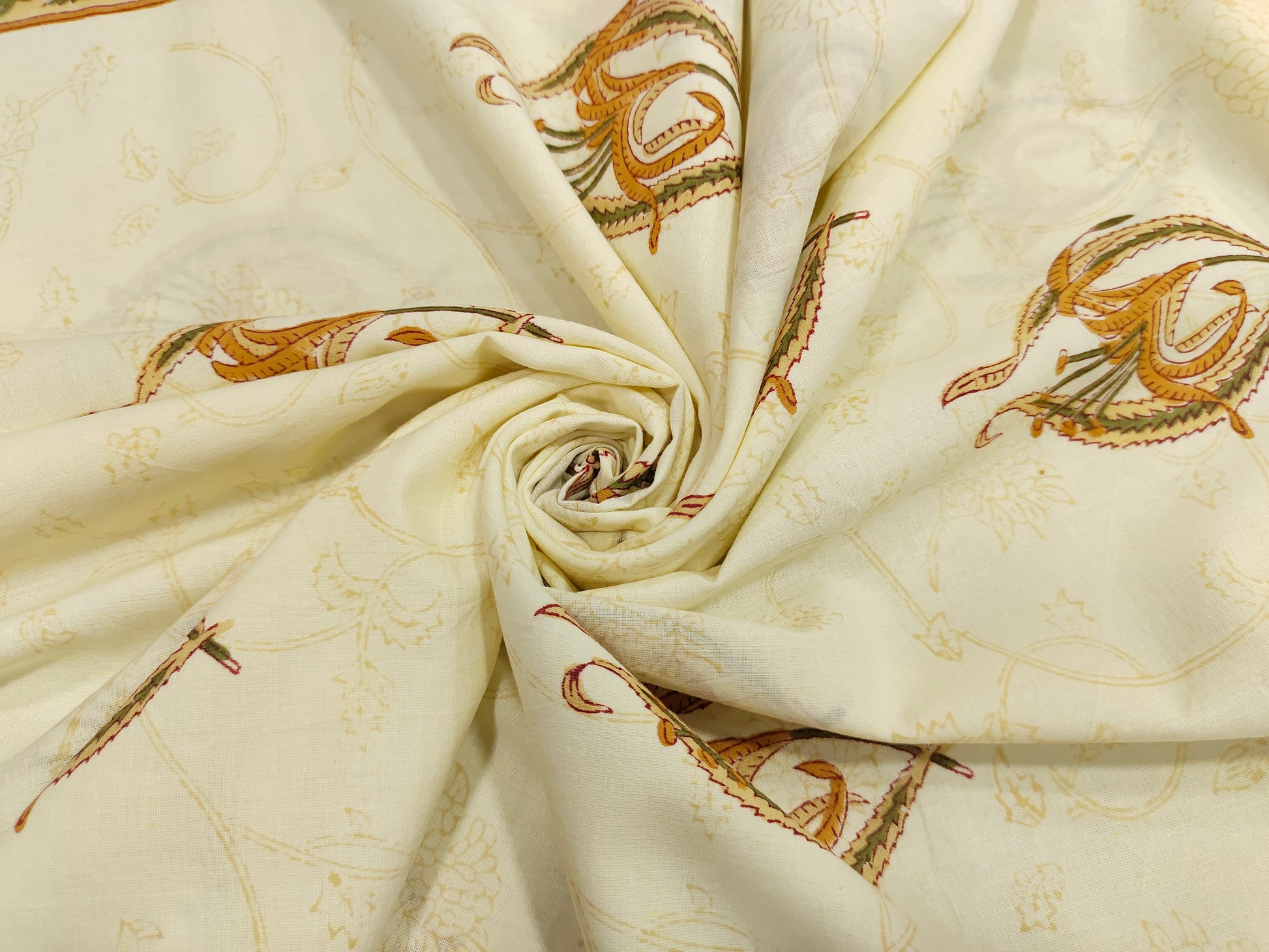 Soft cotton shadow handblock print with border