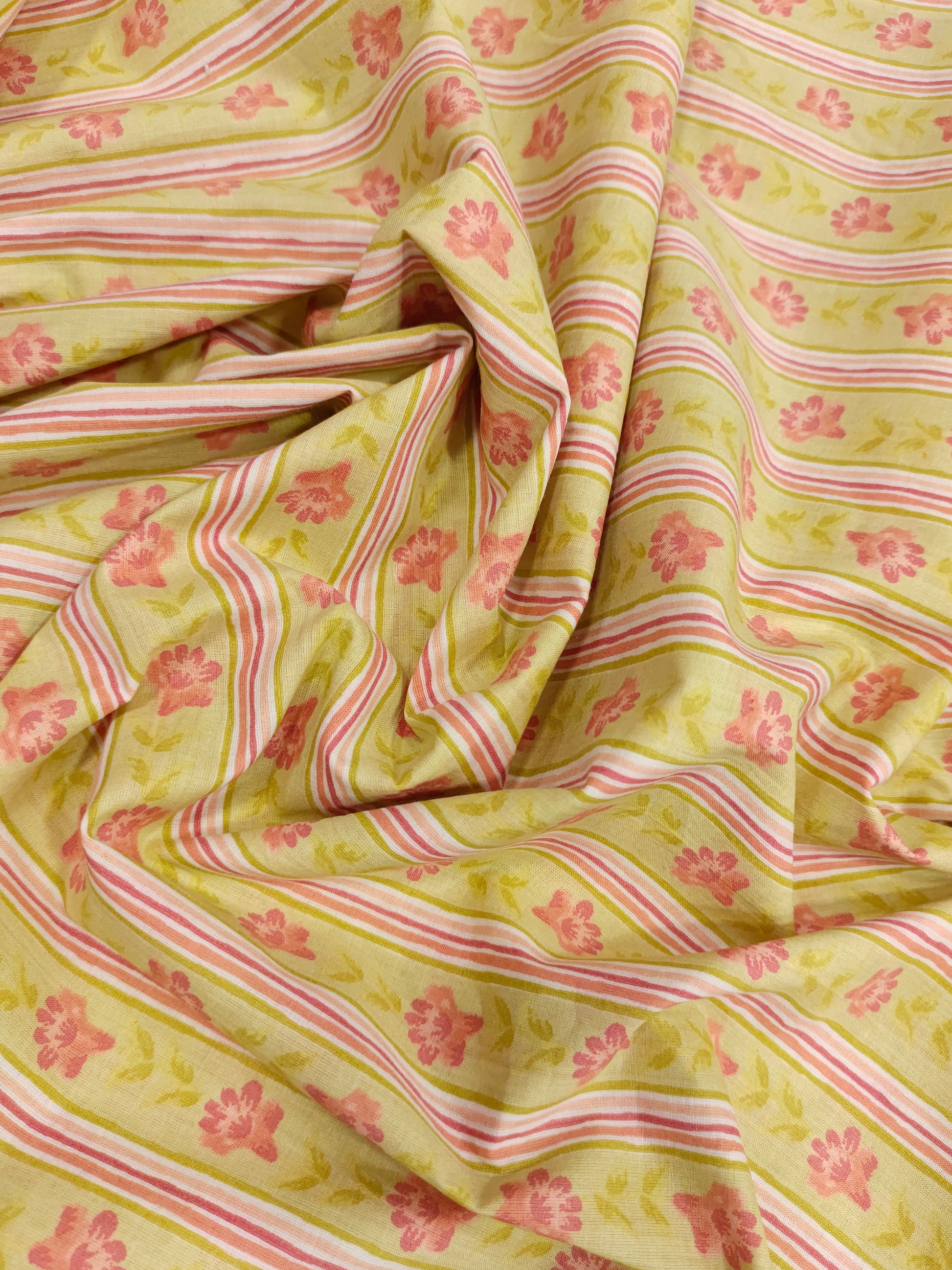 Yellow and peach stripes print