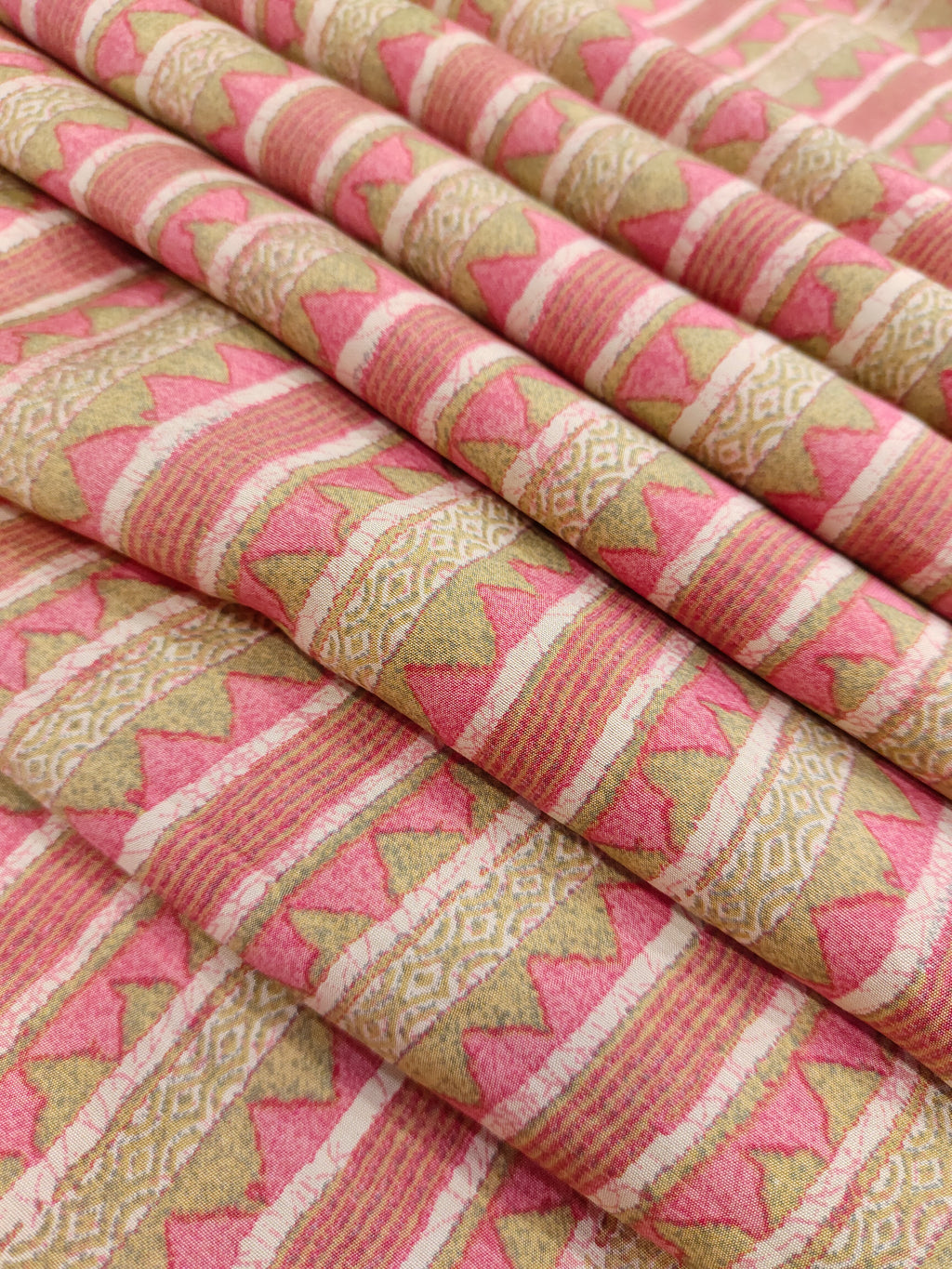 Maroon maslin fabric with digital print and gold foile