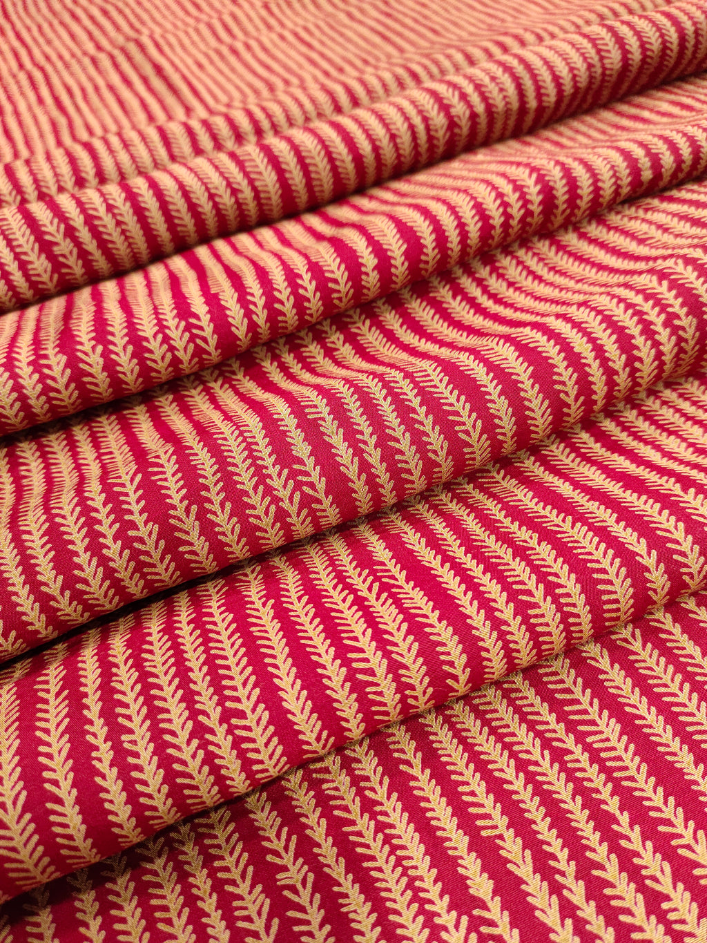 Maslin with marron and beige print