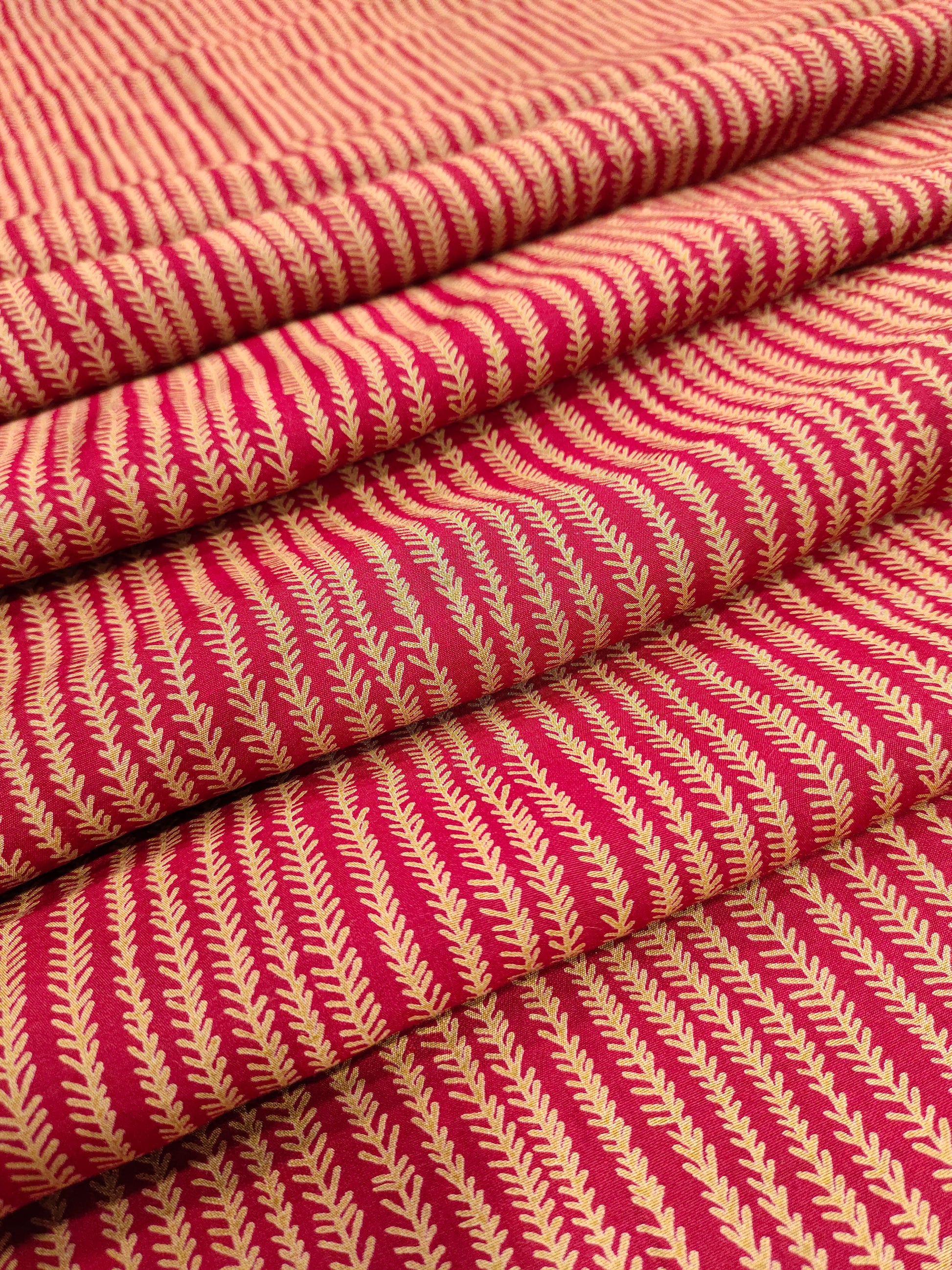 Maslin with marron and beige print