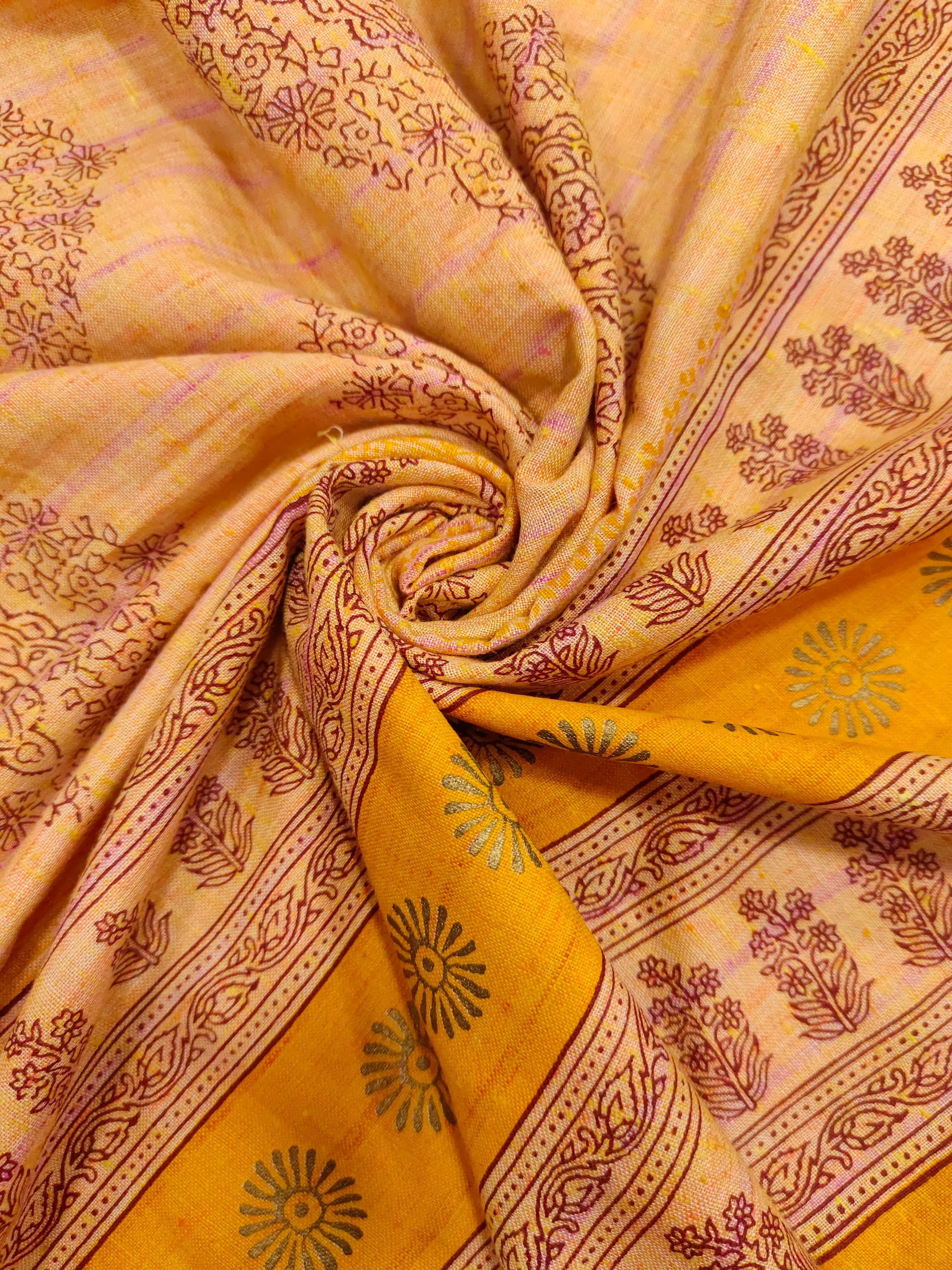 Cotton handblock print with big motifs and daman border