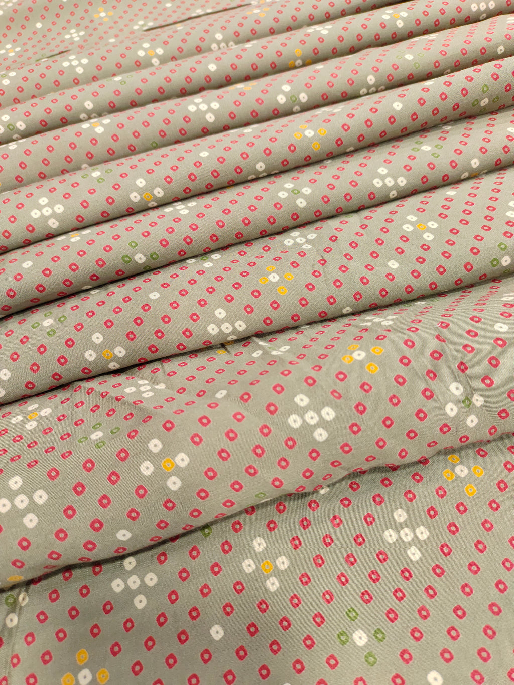 Maslin with bandani print