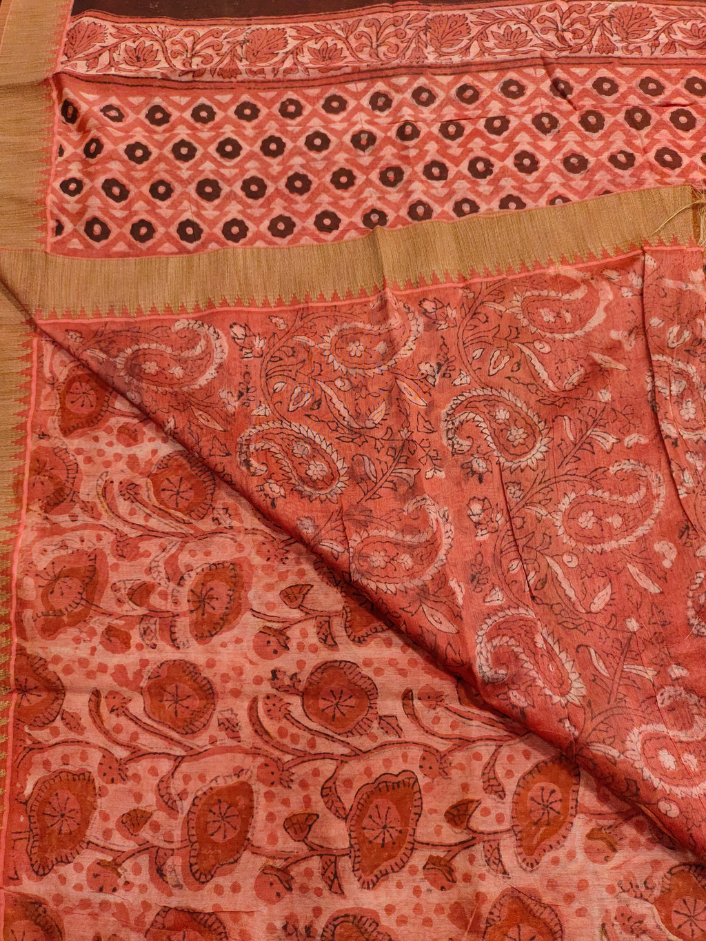 Gicha silk border saree in ajrak print