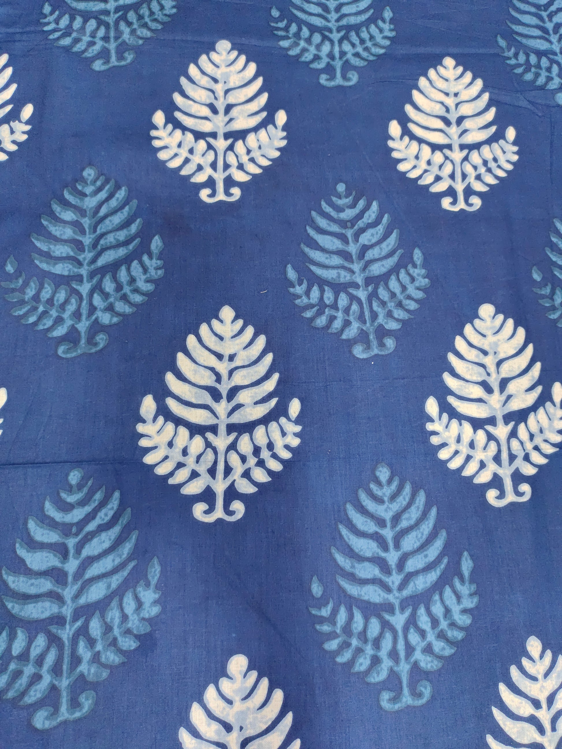 Cotton indigo color screen print fabric