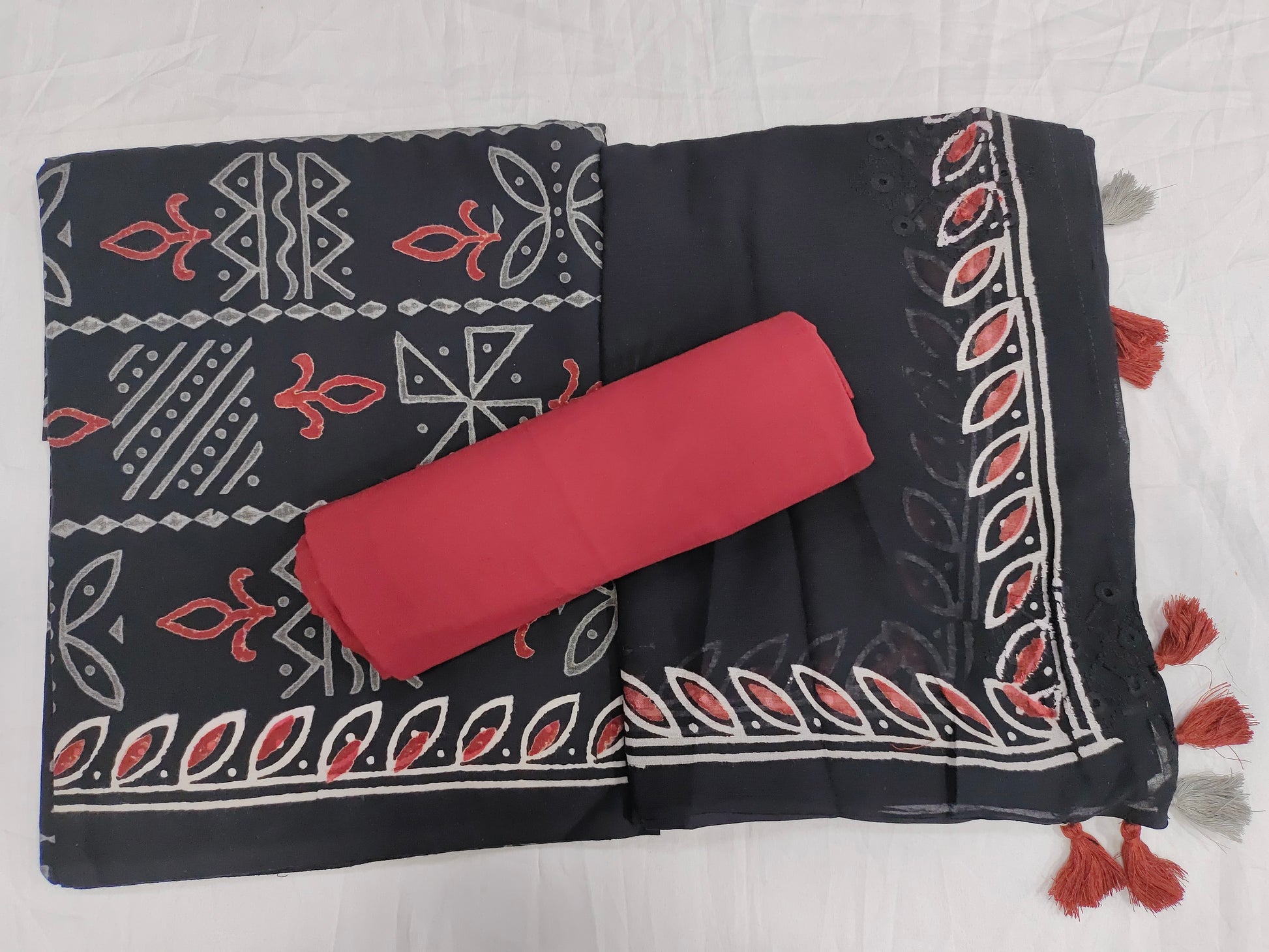 Black base with grey and maroon handblock printed set