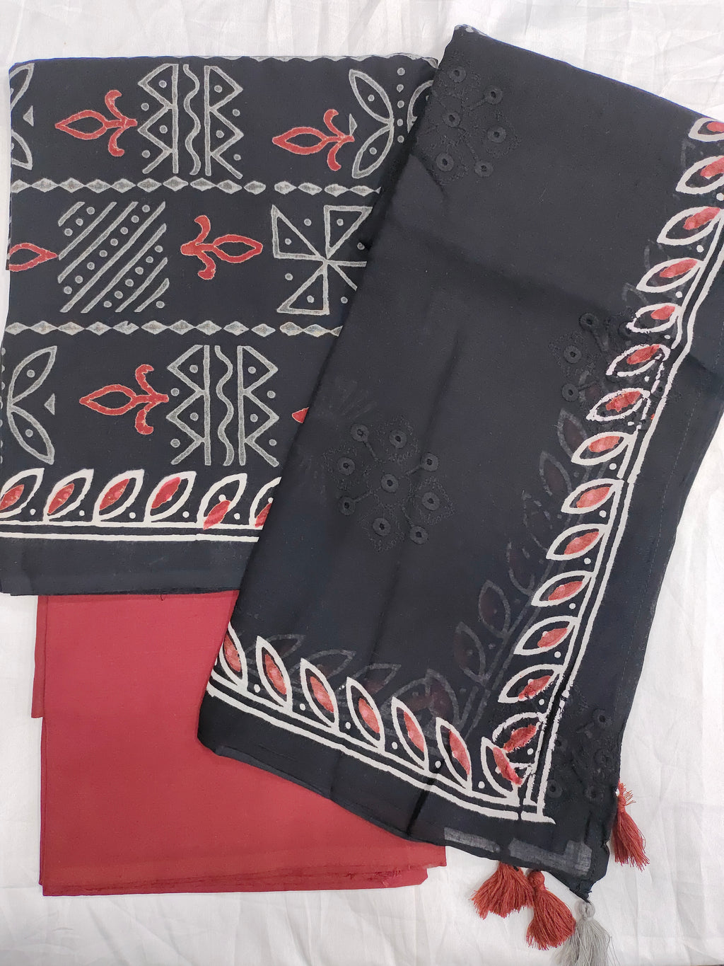 Black base with grey and maroon handblock printed set