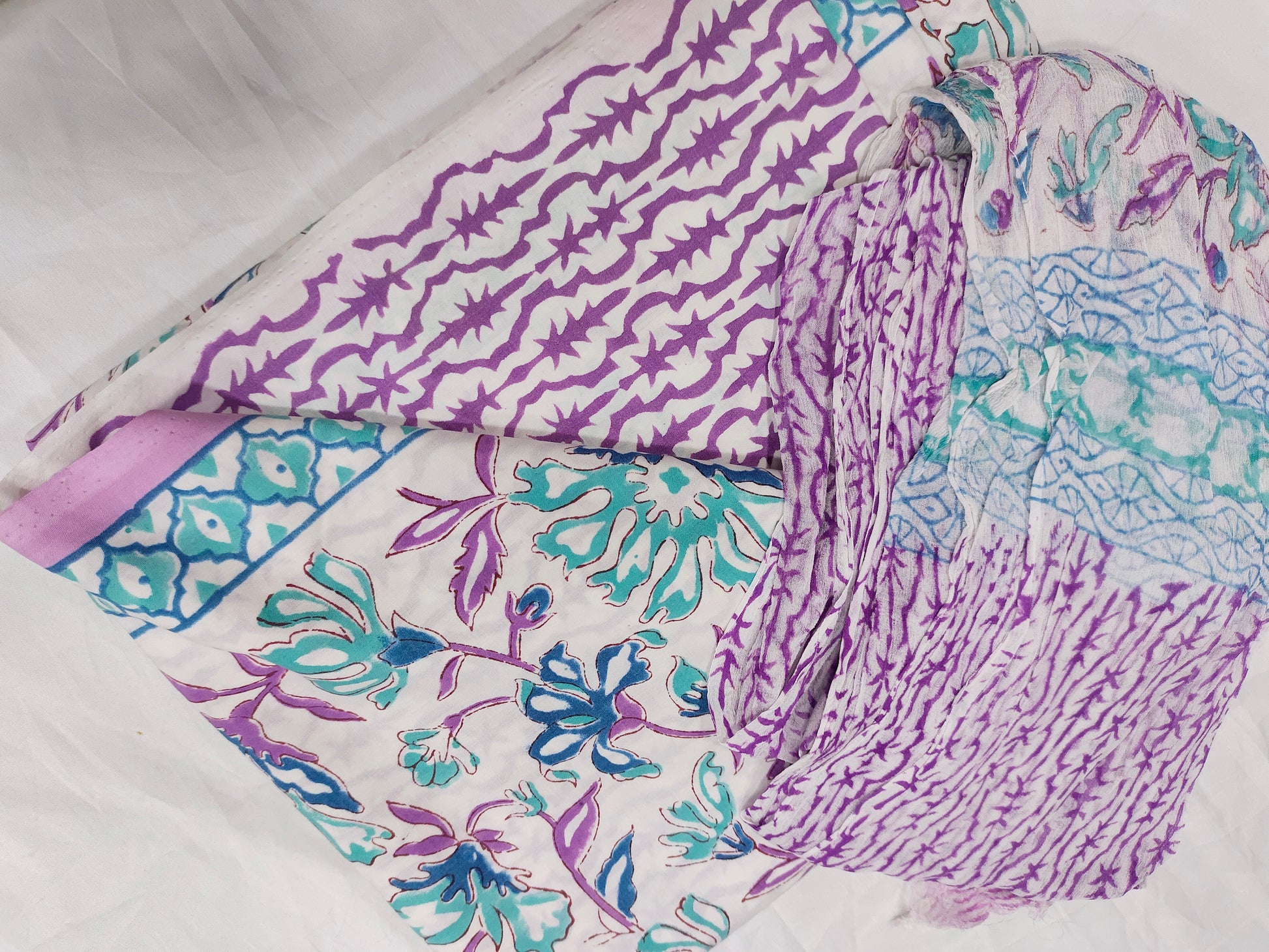 Lizzy bizzy pure handblock print with green and purple and pure crepe dupatta