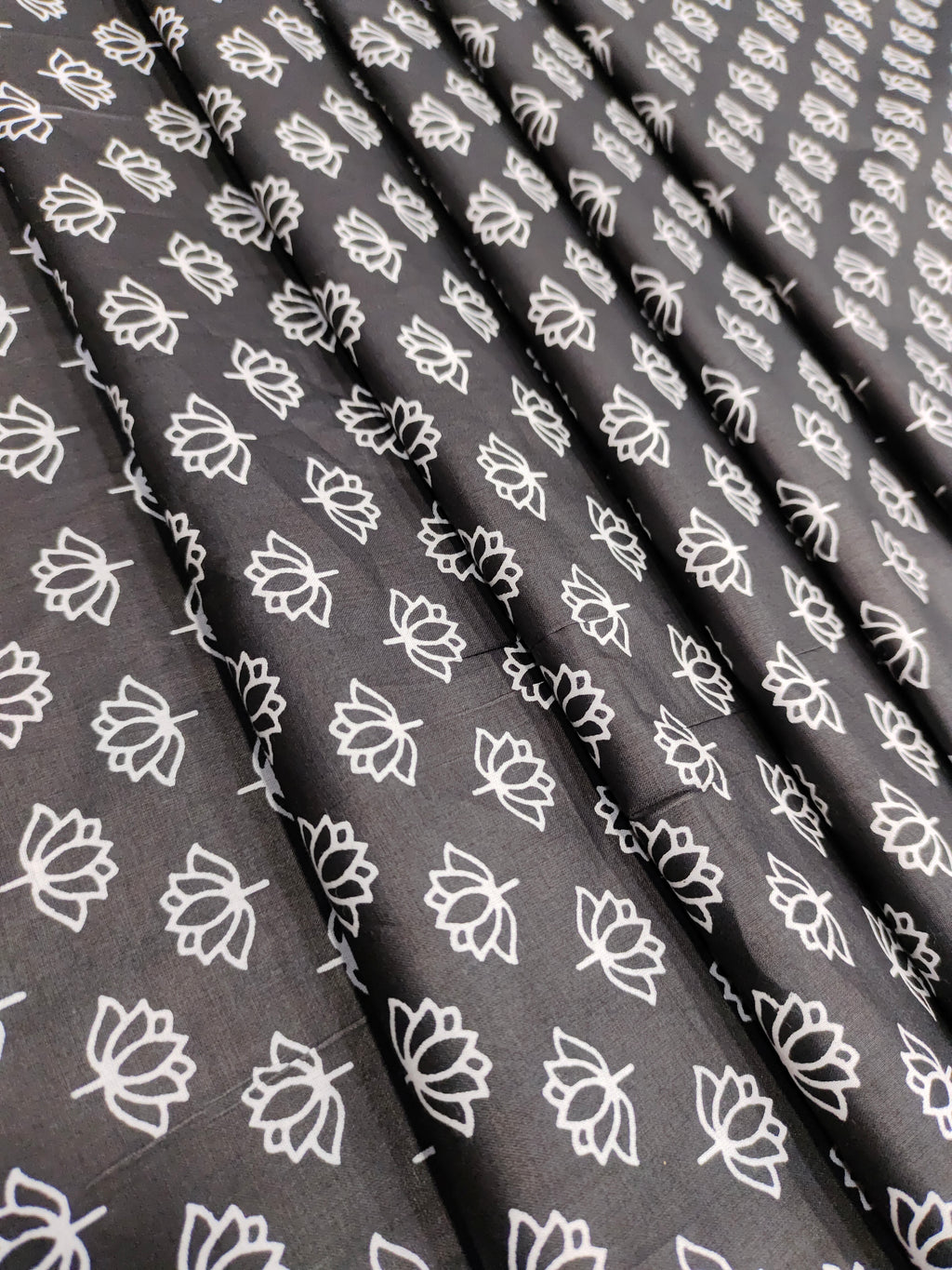 Black and white cotton sunflower print