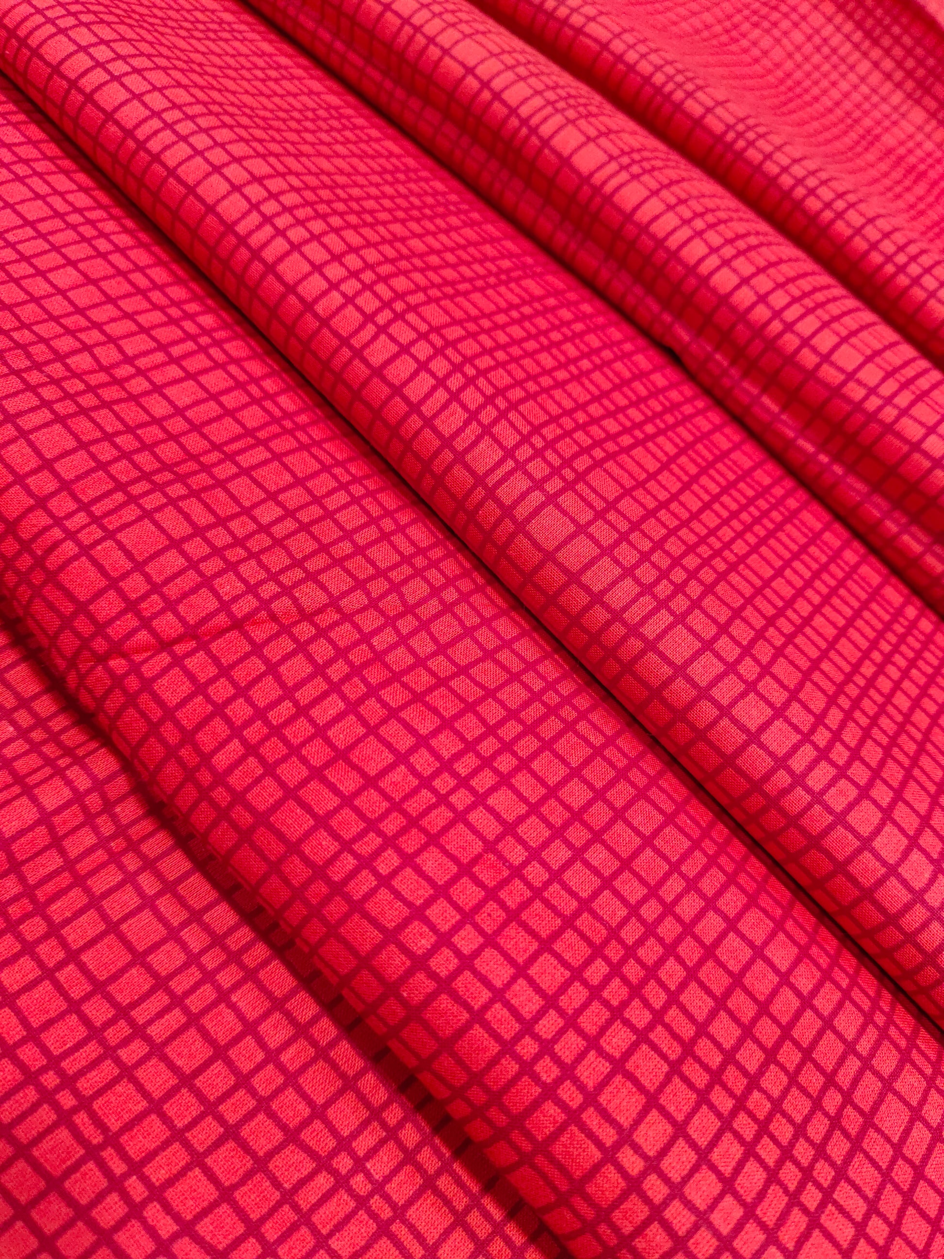 Red cotton screen with small checks