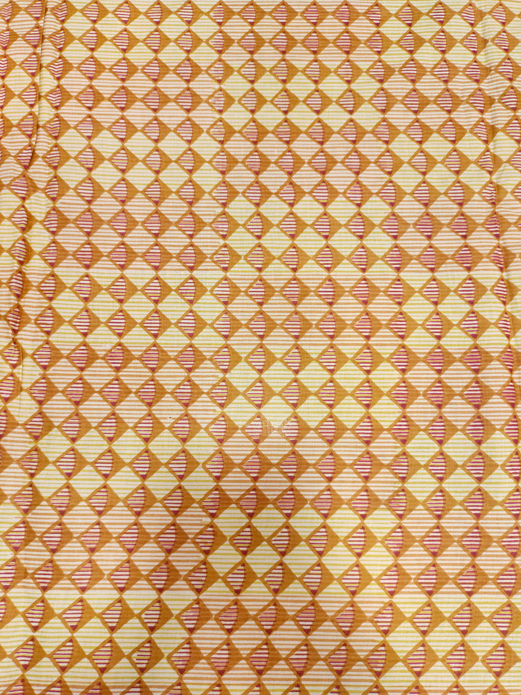 Super voile checks in rust and yellow.