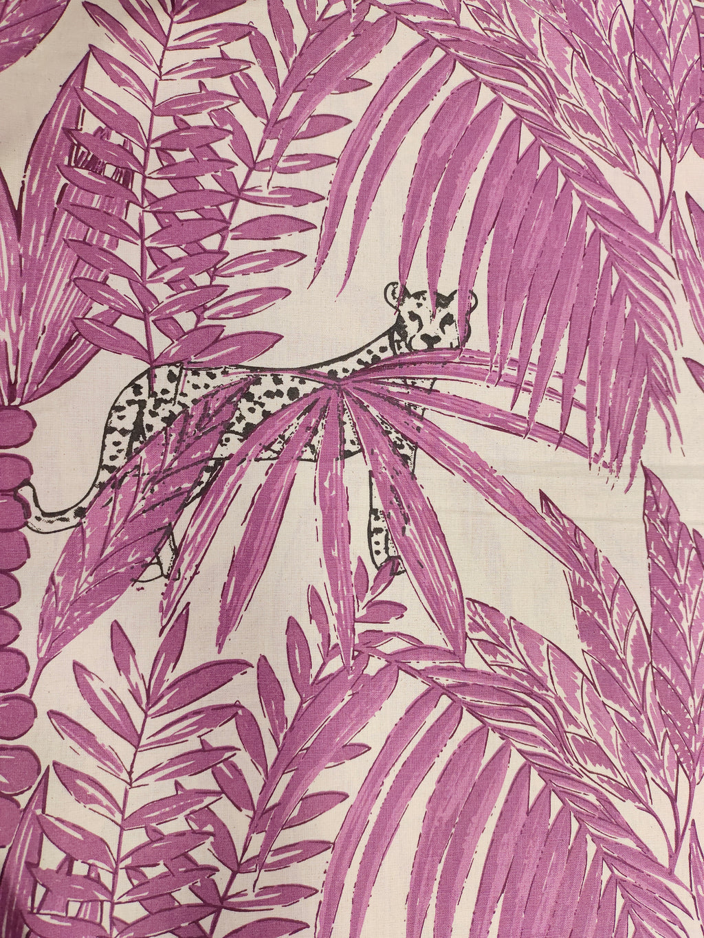 Flex cotton jungle print in lavender color