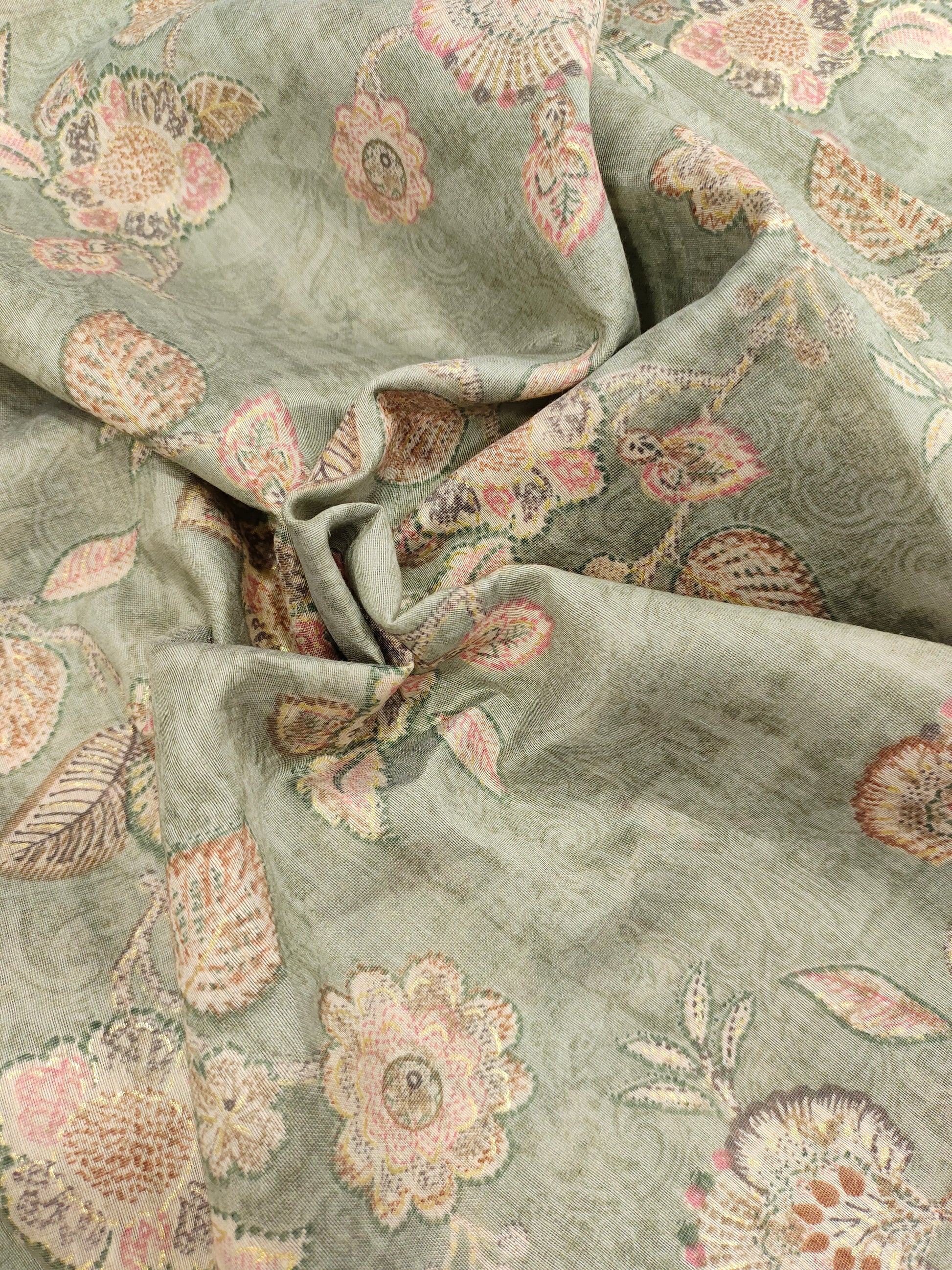 Light green linen aisha print with pink and gold foile.